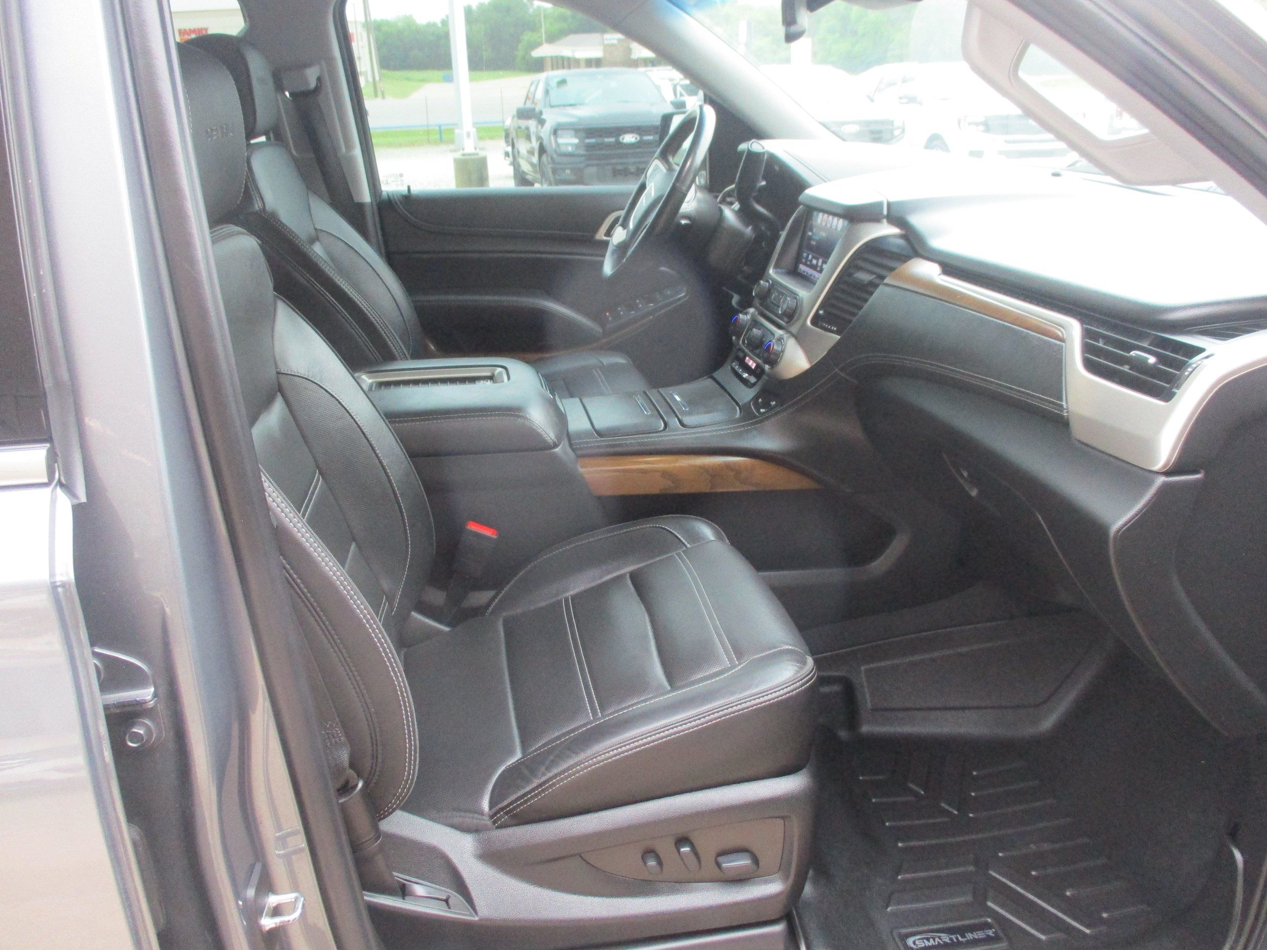 Used 2020 GMC Yukon Denali w/ Denali Ultimate Package AWD/4WD image 10