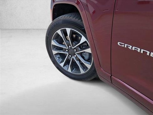 Used 2022 Jeep Grand Cherokee L Overland image 10