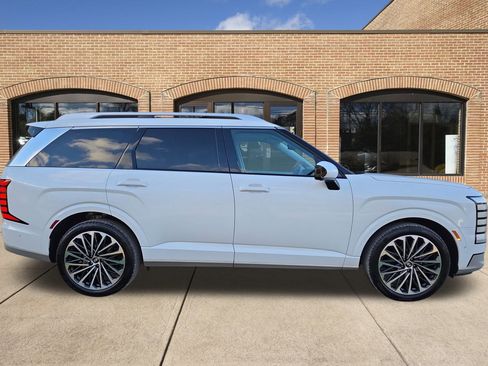 New 2026 Hyundai Palisade Calligraphy image 2