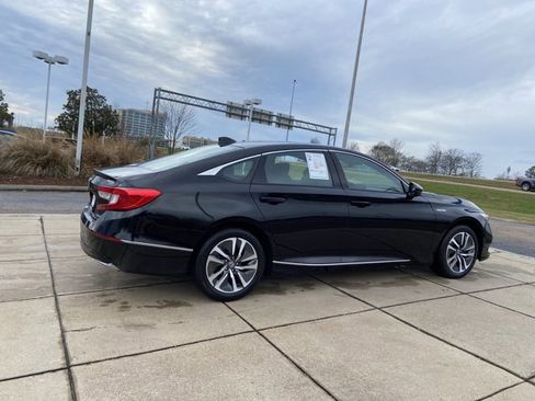 Used 2021 Honda Accord EX-L image 11