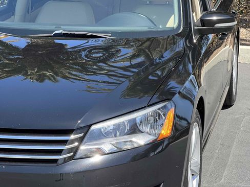 Used 2014 Volkswagen Passat 1.8T SE FWD image 22