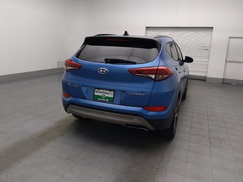 Used 2017 Hyundai Tucson Limited w/ Limited Ultimate Package 03 FWD image 7