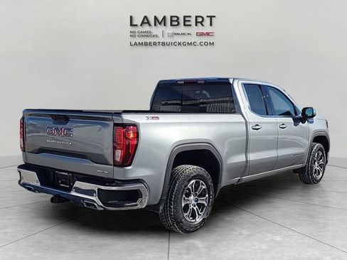 New 2026 GMC Sierra 1500 SLE image 5