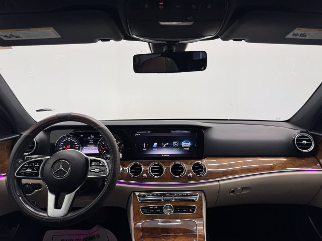 Used 2019 Mercedes-Benz E 300 4MATIC image 5