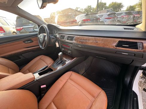 Used 2009 BMW 328i xDrive Coupe image 18