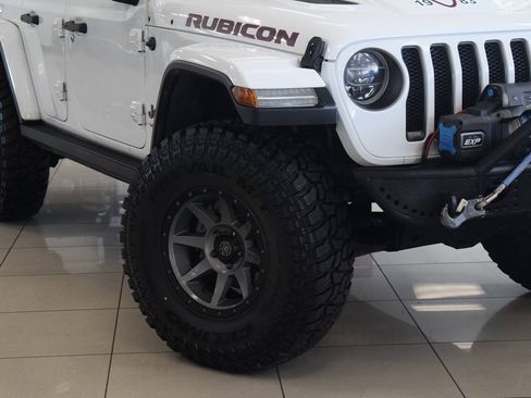 Used 2018 Jeep Wrangler Unlimited Rubicon AWD/4WD image 37