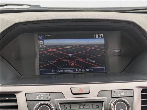 Used 2016 Honda Odyssey Touring Elite image 15