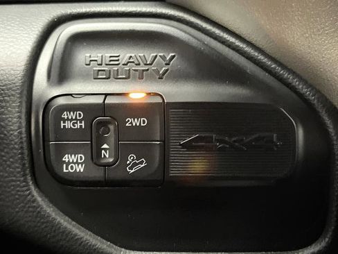 Used 2019 RAM 2500 Laramie image 23