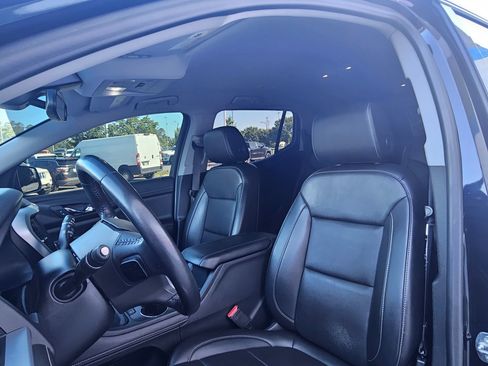Used 2021 GMC Acadia SLT w/ Elevation Edition FWD image 21