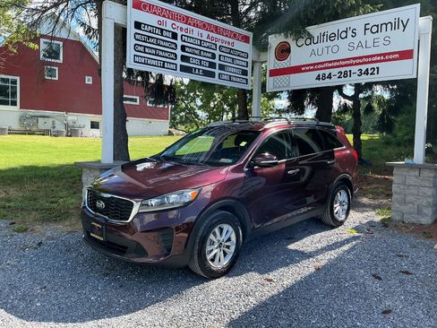 Used 2019 Kia Sorento AWD w/ LX Convenience Package image 1