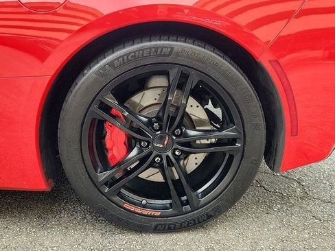 Used 2016 Chevrolet Corvette Stingray Coupe RWD image 30