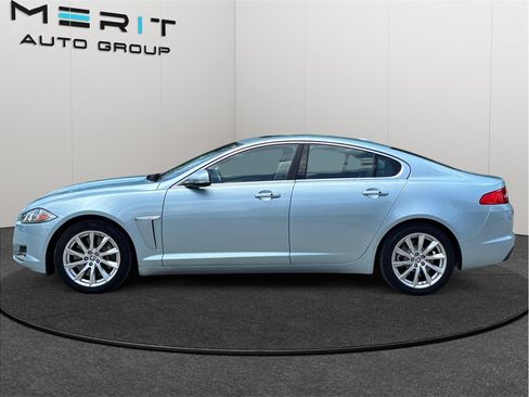 Used 2012 Jaguar XF RWD image 5