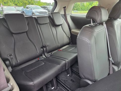 Used 2026 Kia Carnival LXS FWD image 31