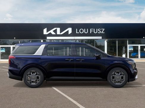 New 2026 Kia Carnival EX image 7