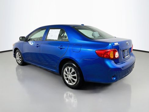 Used 2010 Toyota Corolla FWD image 8