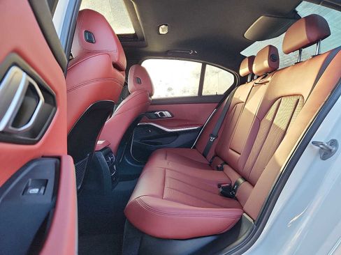 Certified 2022 BMW M340i w/ Driving Assistance Package image 10