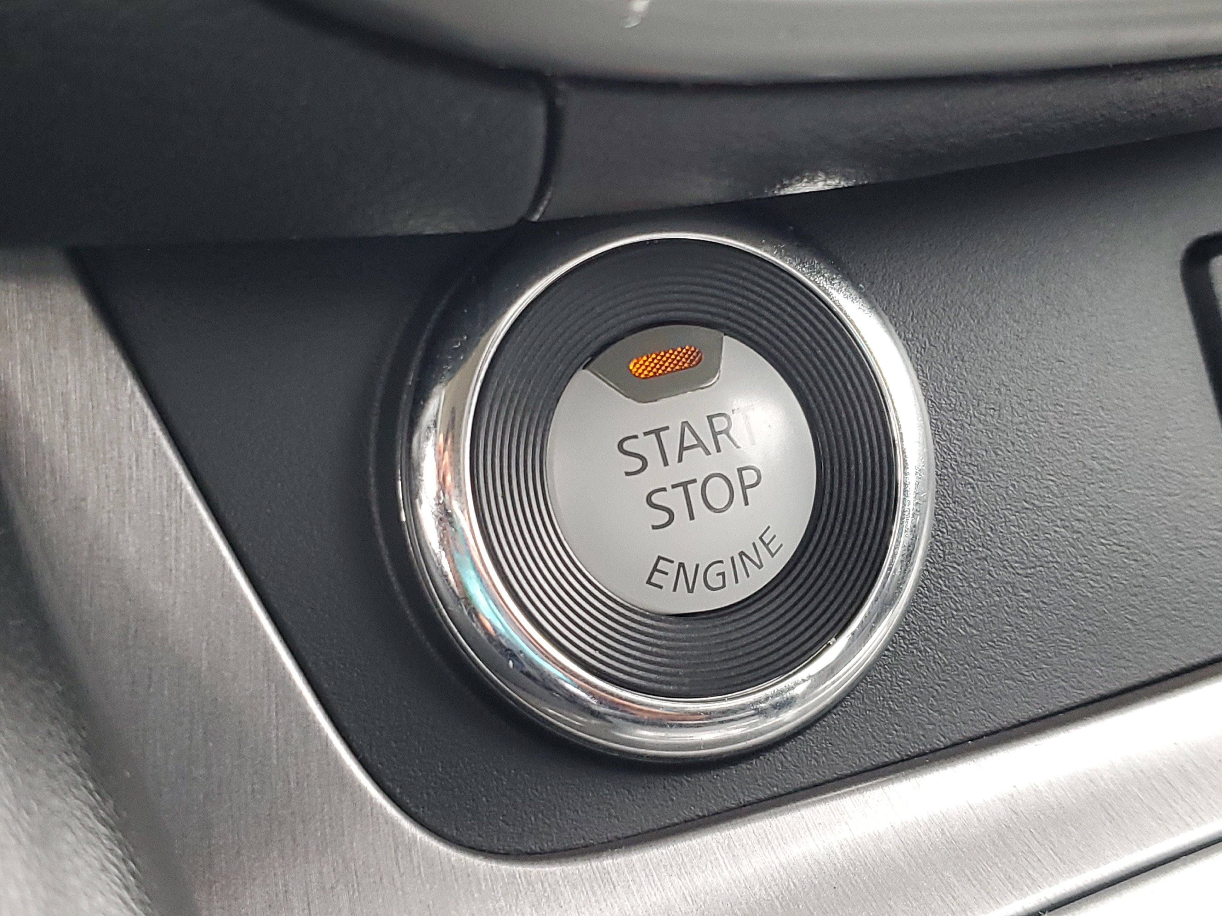 Used 2020 Nissan Murano SV FWD image 22