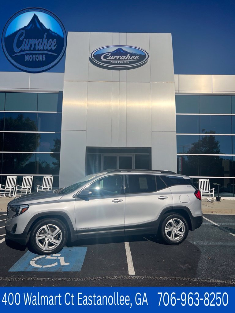 Used 2018 GMC Terrain SLE w/ Driver Convenience Package FWD image 1