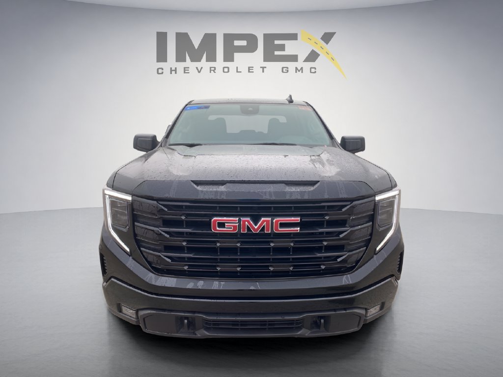 Used 2025 GMC Sierra 1500 Elevation AWD/4WD image 8