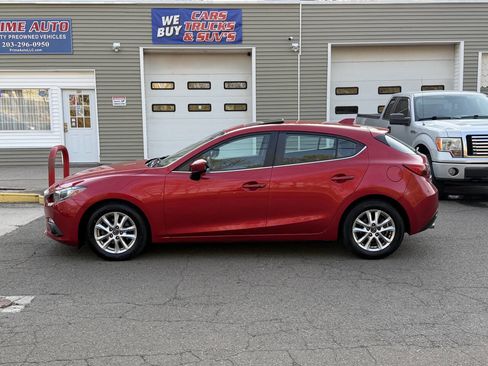 Used 2016 MAZDA MAZDA3 i Grand Touring FWD image 3