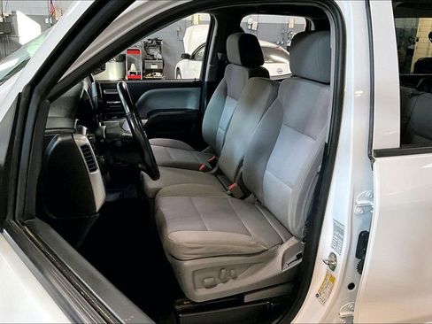 Used 2018 Chevrolet Silverado 1500 LT w/ LT Fleet Convenience Package image 18