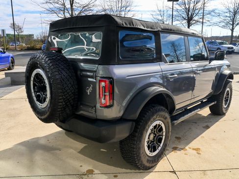 Used 2024 Ford Bronco Outer Banks w/ Sasquatch Package image 5