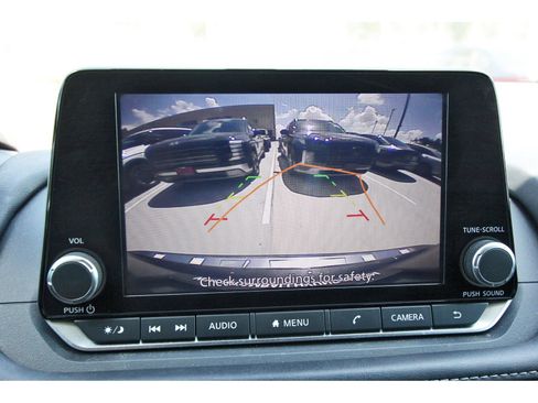Used 2022 Nissan Rogue SV w/ SV Premium Package FWD image 25