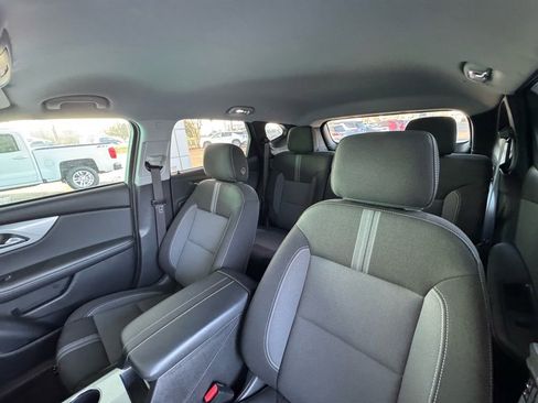 Used 2024 Chevrolet Blazer LT w/ Convenience Package image 14