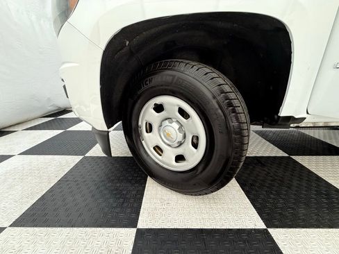 Used 2018 Chevrolet Colorado W/T image 9