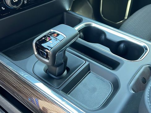 New 2026 Chevrolet Silverado 1500 LT Trail Boss w/ Convenience Package II image 24