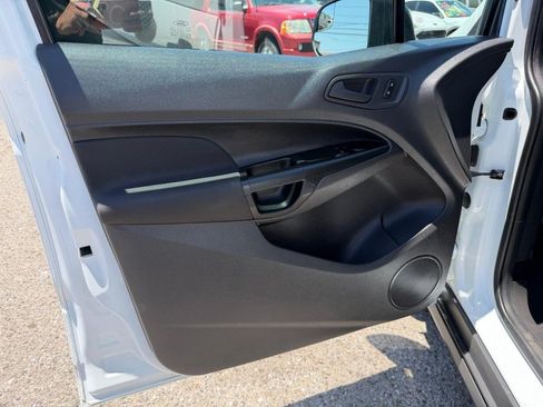 Used 2017 Ford Transit Connect XL FWD image 22