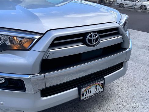 Used 2023 Toyota 4Runner Limited RWD image 33