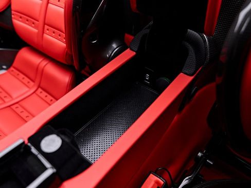Used 2024 Ferrari SF90 Spider AWD/4WD image 82