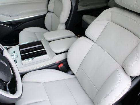 New 2026 Lincoln Navigator Reserve image 39