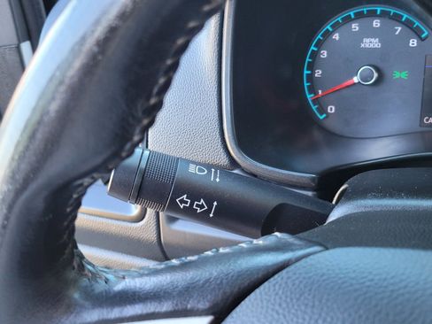 Used 2020 Chevrolet Colorado LT w/ Safety Package image 24
