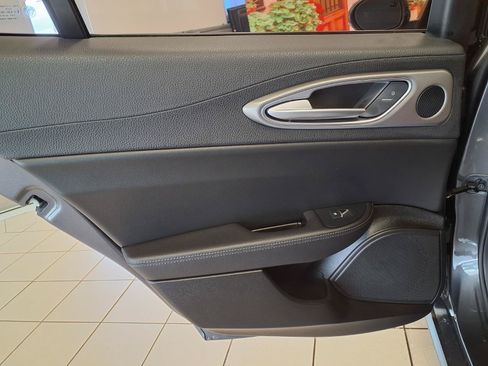 Used 2024 Alfa Romeo Giulia Ti w/ Active Assist Plus Package RWD image 17