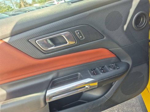 Used 2024 Ford Mustang Premium image 20
