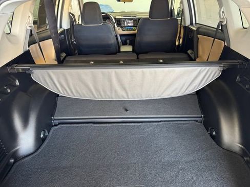 Used 2016 Toyota RAV4 XLE image 12