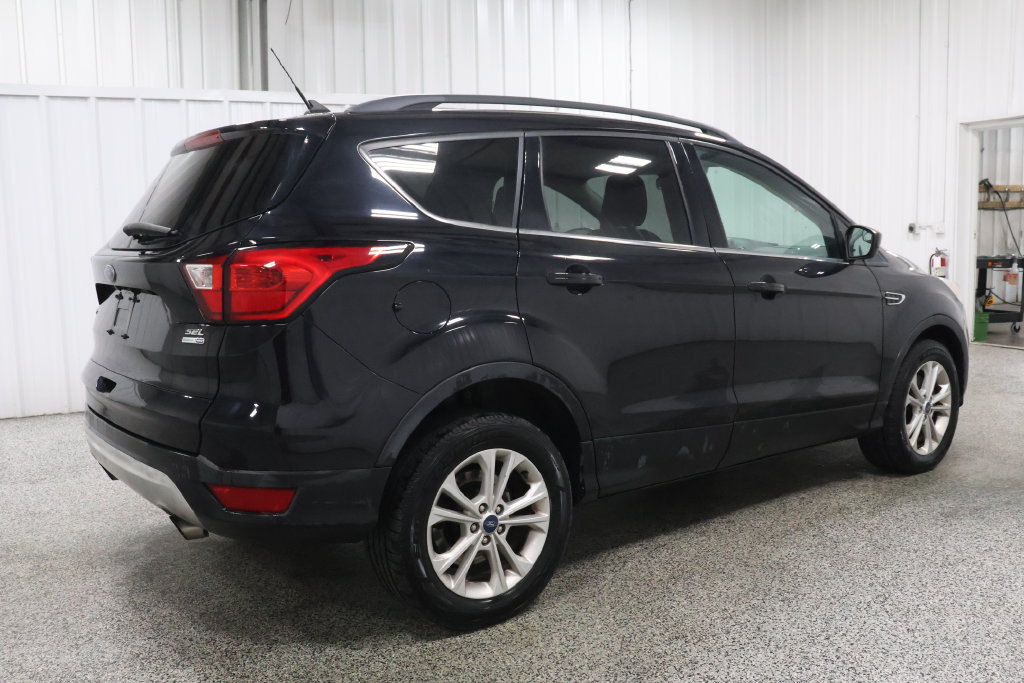 Used 2019 Ford Escape SEL AWD/4WD image 3