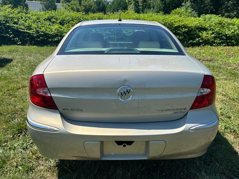 Used 2009 Buick LaCrosse CXL FWD image 6