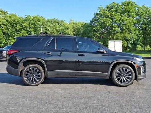 Used 2023 Chevrolet Traverse RS AWD/4WD image 10