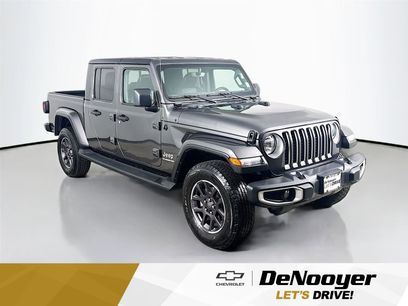 Used 2022 Jeep Gladiator Overland w/ Popular Equipment Package