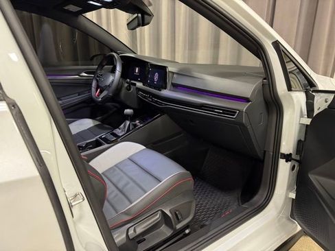 Used 2024 Volkswagen GTI SE image 8