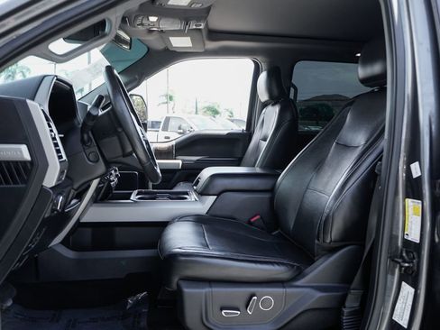 Used 2017 Ford F250 Lariat w/ Lariat Ultimate Package image 18