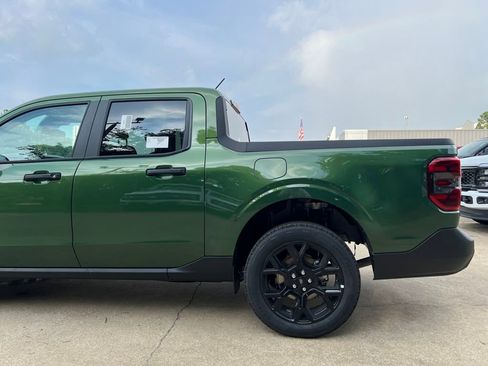 New 2025 Ford Maverick XLT w/ Black Appearance Package image 30