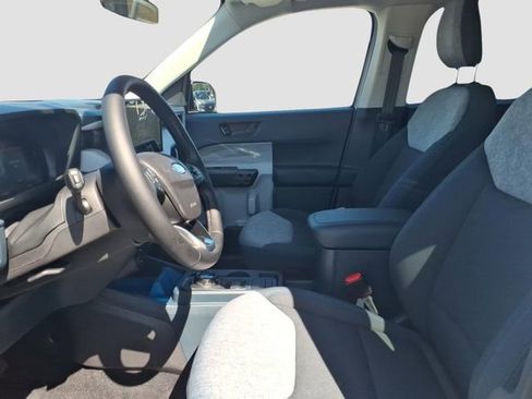 New 2026 Ford Maverick XLT FWD image 5