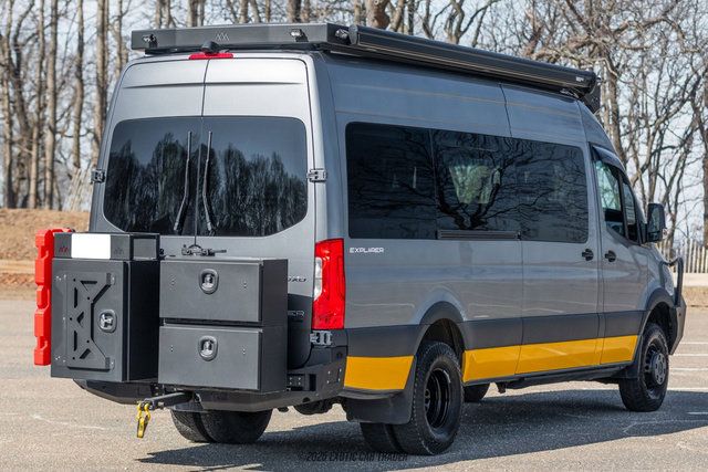 Used 2022 Mercedes-Benz Sprinter 3500 image 8