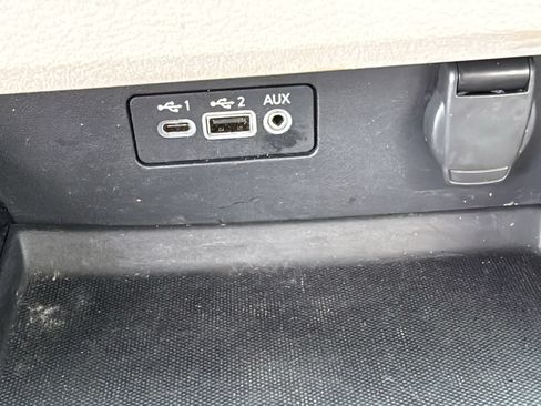 Used 2021 Nissan Altima 2.5 Platinum AWD/4WD image 17