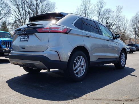 Used 2023 Ford Edge SEL w/ Convenience Package image 5