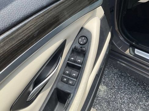 Used 2015 BMW 550i Sedan RWD image 8